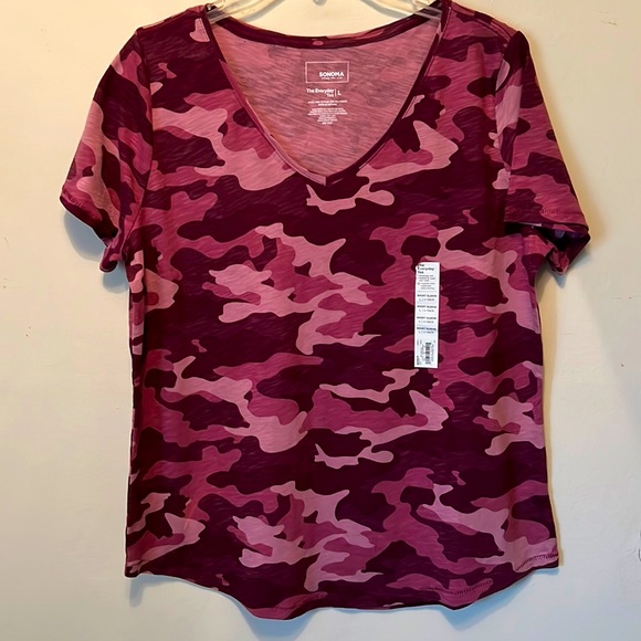 Sonoma Tops - 5 For $25 Stylish Camo Top Large